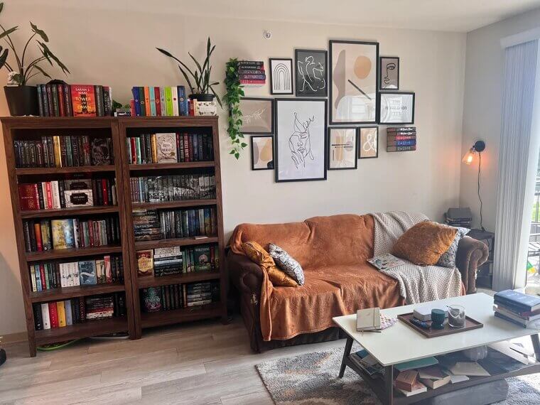 Coffee Table Literature