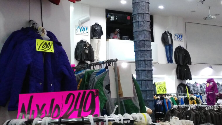 Playing Music or Live DJs Get You to Shop More