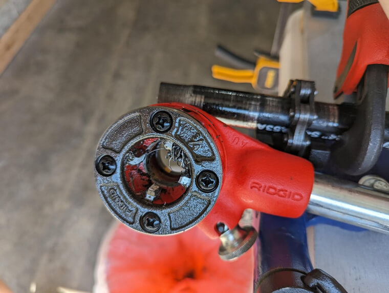 The Pipe Threading Machine