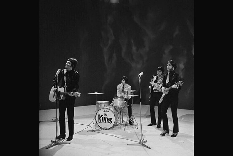 The Kinks' Ray and Dave Davies' Decades Long Sibling Rivalry
