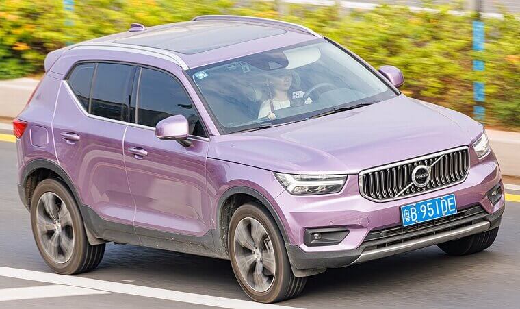 Volvo XC40 (2017-Present)