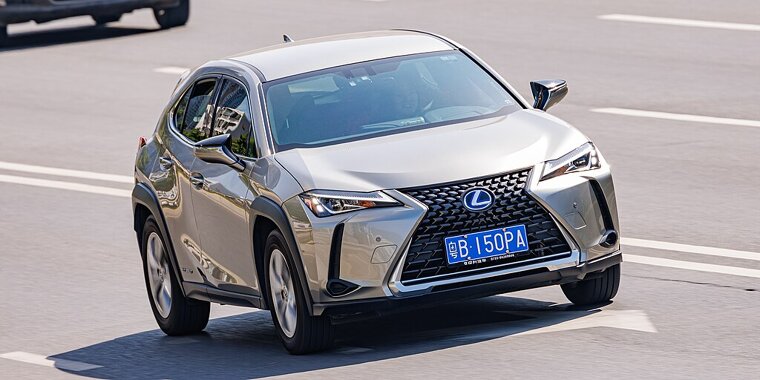 Lexus UX (non-Hybrid, 2018–present)