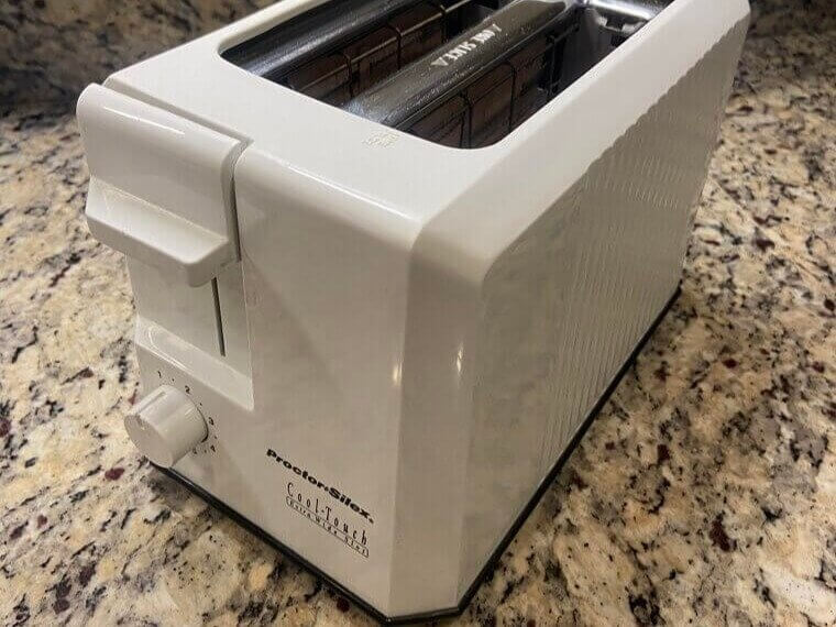 Classic 1990s Toaster in Every Kitchen
