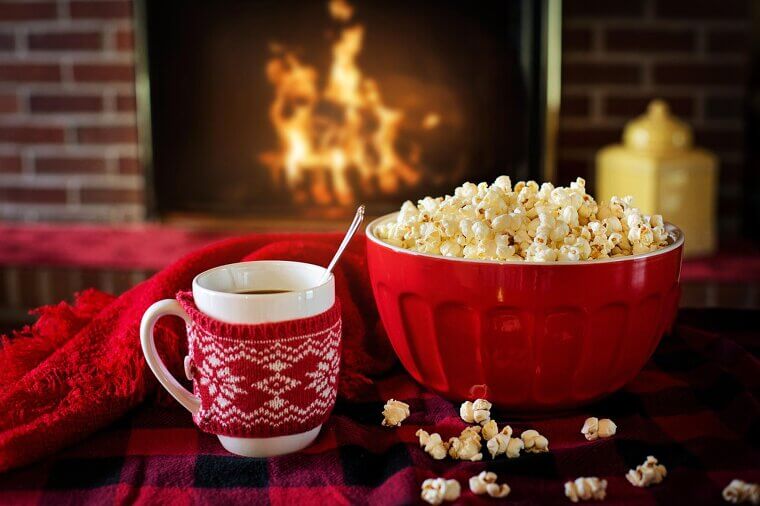 Holiday Popcorn Tins in Every Home