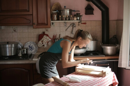 The "Kitchen Cabinet" Apothecary: Surprising Household Uses for Common Pantry Staples