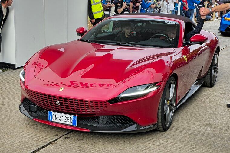 Ferrari Roma Spider