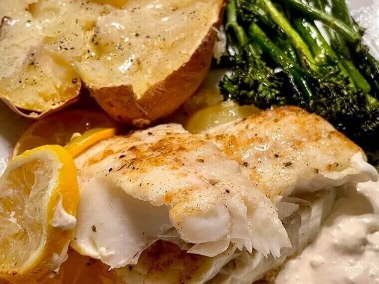 Baked Cod With Lemon and Herbs