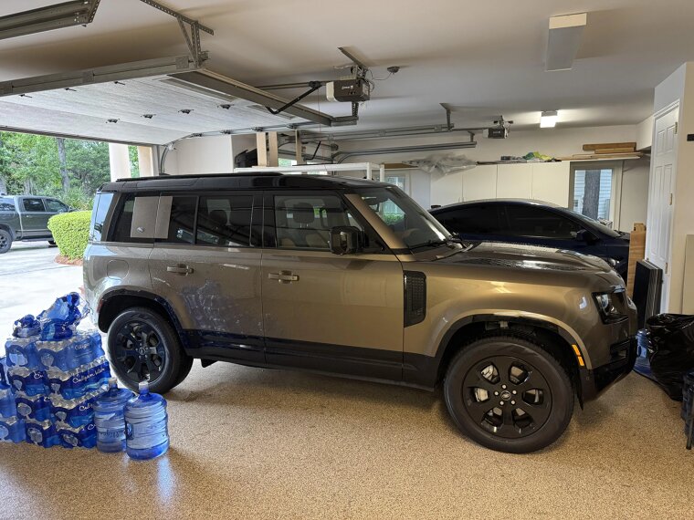 Land Rover Defender (L663)