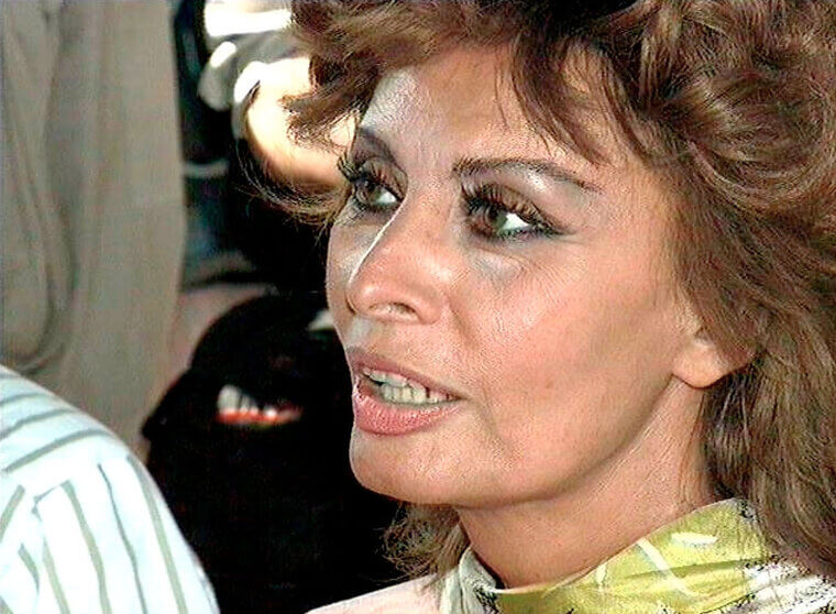 Sophia Loren’s Early Hustle as a "Fumetti" Model (AKA Comic Book Model)