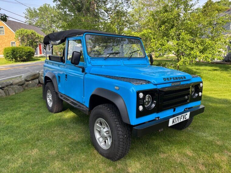 1993 Land Rover Defender - $24,990.00