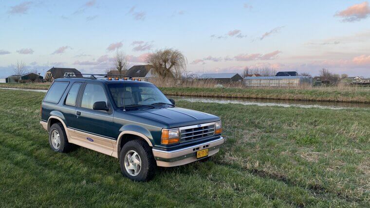 Ford Explorer Eddie Bauer Edition