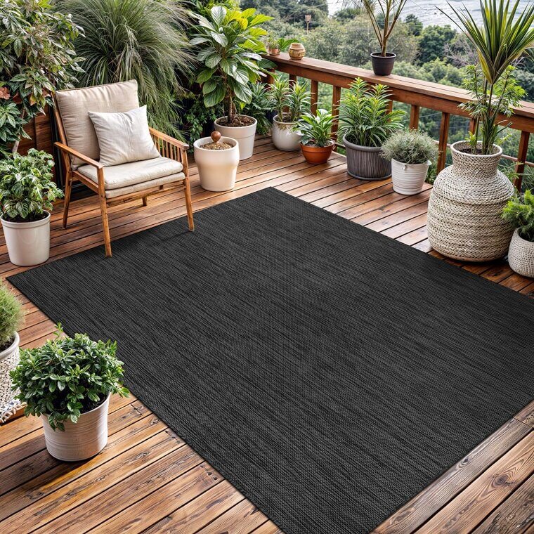 Washable Indoor Outdoor Rug - Stylish and Durable Comfort 