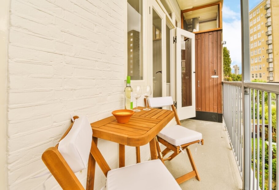 The Weather-Ready Gems That Make Tiny Balconies Feel Surprisingly Luxurious