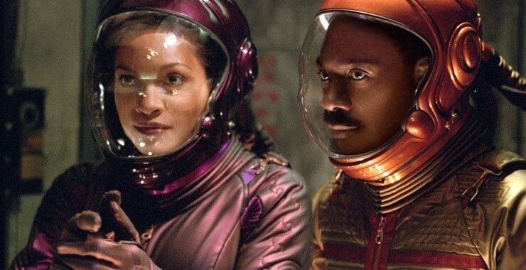 The Adventures of Pluto Nash (2002)