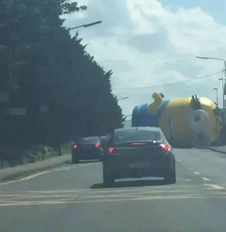 Giant Minion on the Road
