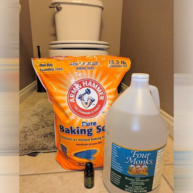 Make Your Own Toilet Spray With Essential Oils