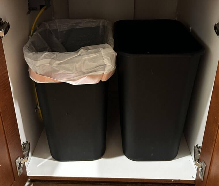 Add Baking Soda to Your Trash Can to Get Rid of Smells