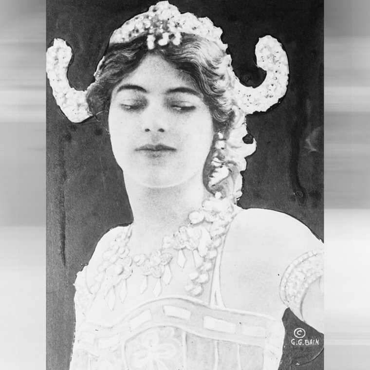 Lady MacLeod
