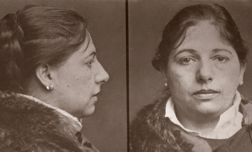 Die Geschichte von Mata Hari und ihrem Sturz in Ungnade