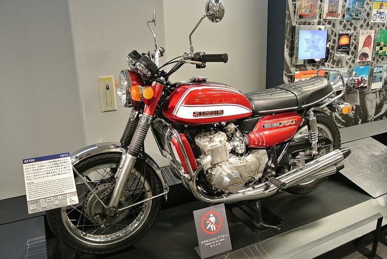 Suzuki GT750 "Water Buffalo" (1971)
