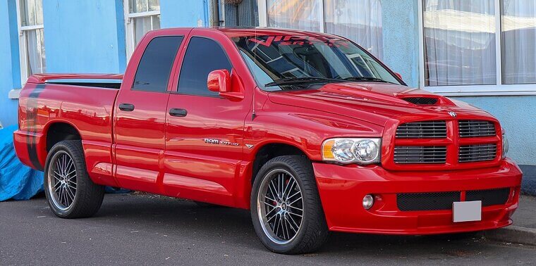 Dodge Ram SRT-10 (2004–2006)