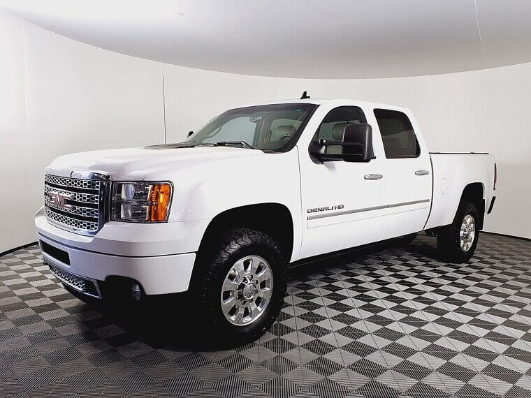 GMC Sierra Denali (2002–Present)