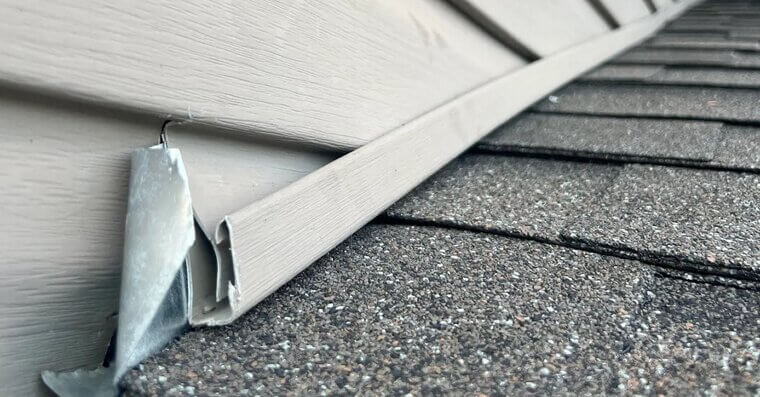 No Kick-Out Flashing