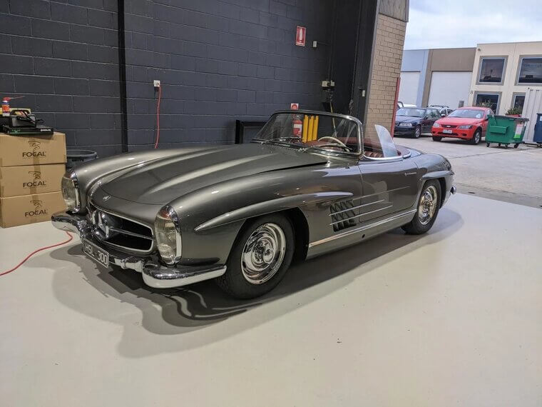 Mercedes-Benz 300SL Roadster