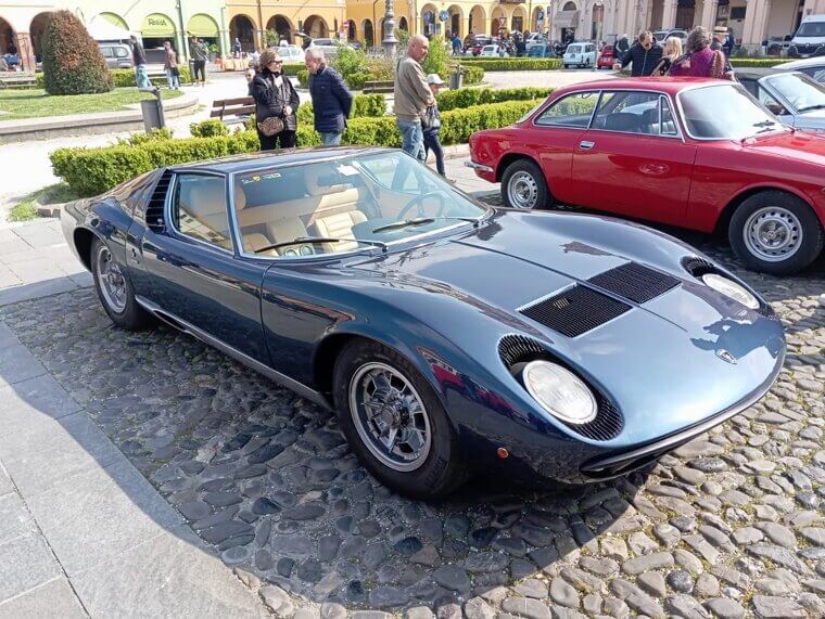 Lamborghini Miura
