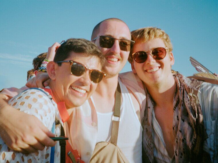 1989: Income Rises and Ambitions Expand