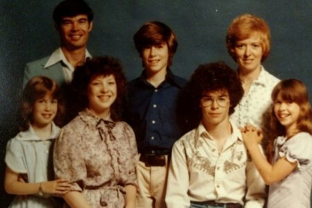 The Average Income People Earned in Your Birth Year