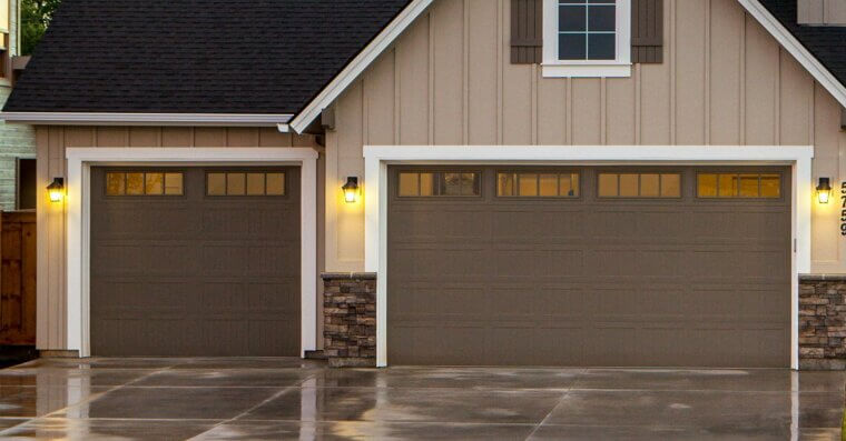 Inspect Automatic Garage Door