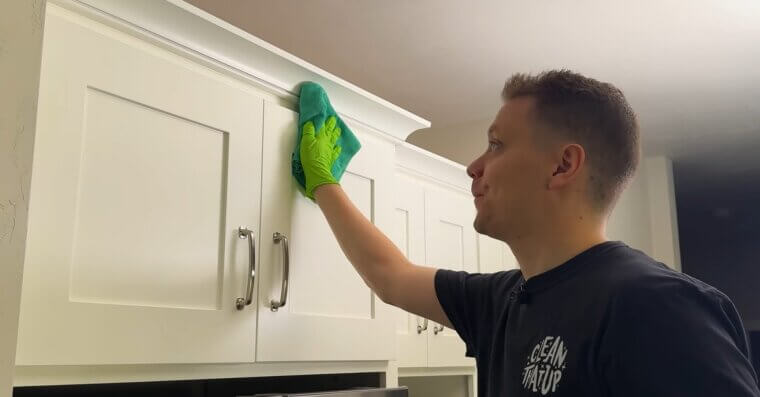 Wipe Kitchen Cabinet Doors