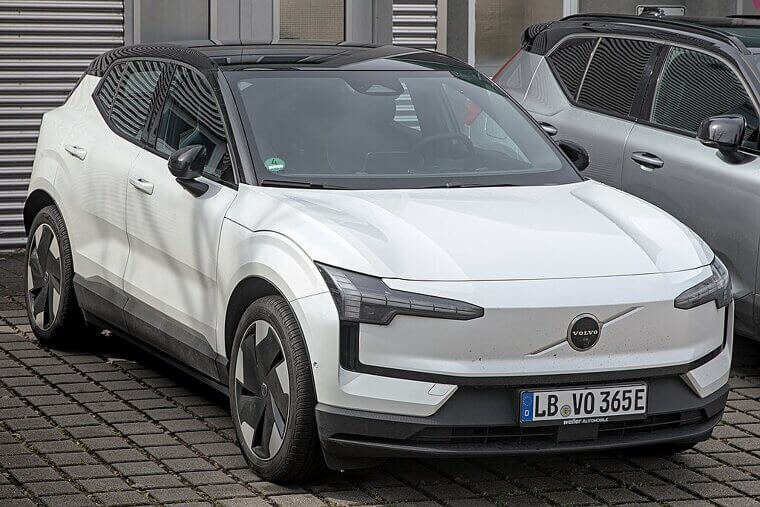 Volvo EX30 Core (2025)