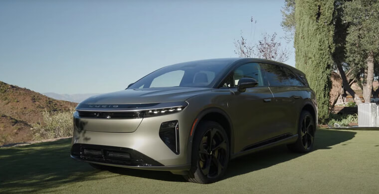 Lucid Gravity Pure (2025)