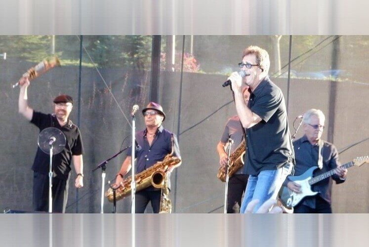 Huey Lewis Judges a High School Band Audition in Back to the Future