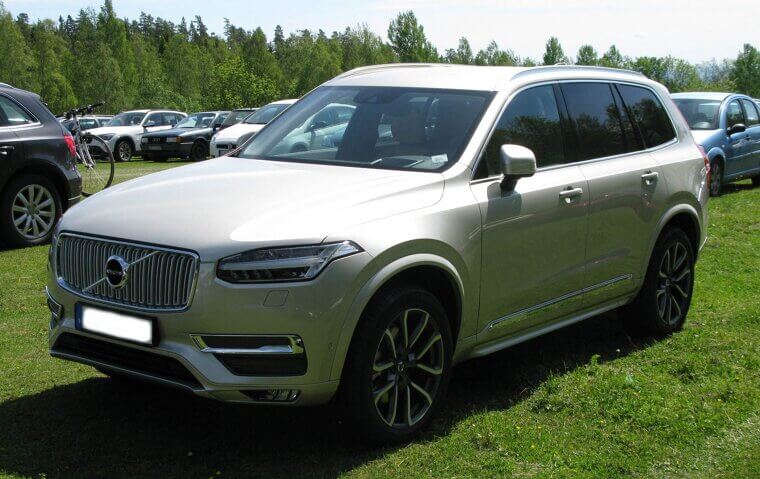 Volvo XC90's Steep Dealership Service Costs
