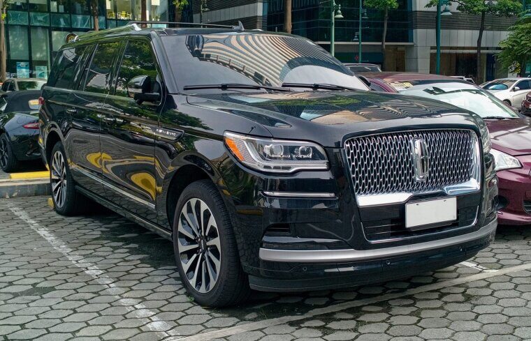 Lincoln Navigator's Premium Fuel Appetite