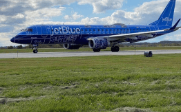 How Savvy Travelers Fly Business Class on an Economy Fare