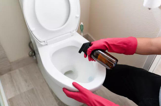 Get Your Toilet Bowl Clean With Hydrogen Peroxide