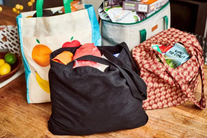 N'oublie pas de nettoyer les sacs de courses