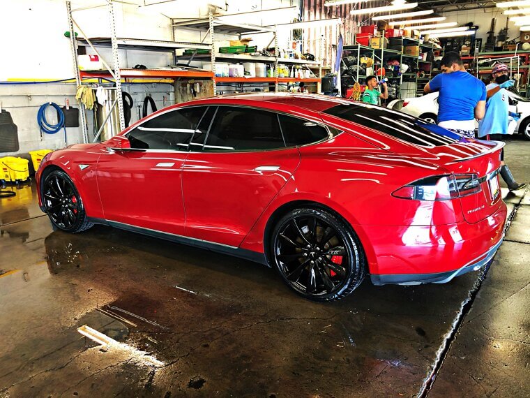 Tesla Model S (early Years)