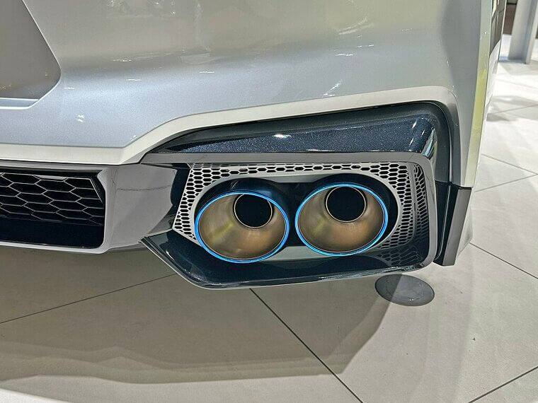 Replacing or Repairing the Muffler