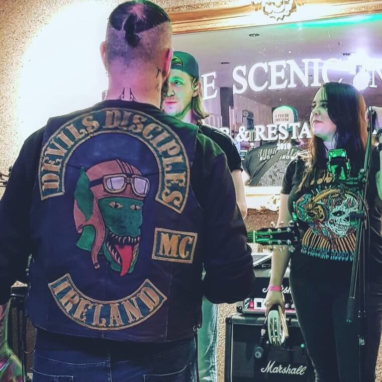 Os discípulos do demônio