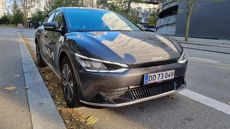 Kia EV6 Long Range: 310 Miles