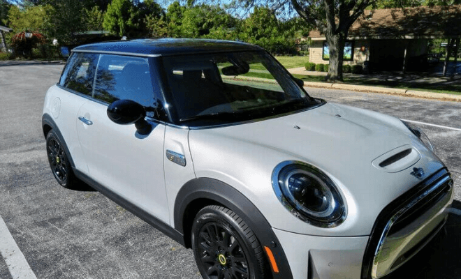 Popular Electric Cars Ranked by Their Driving Range