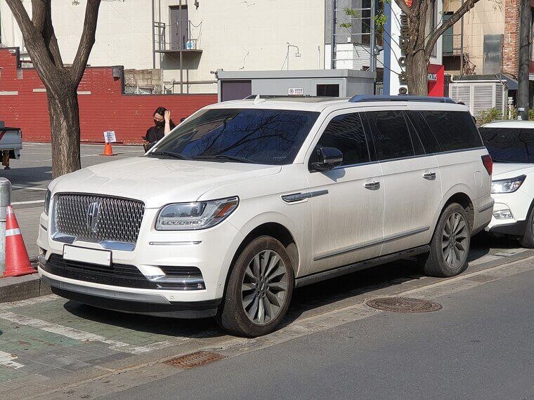 2022 Lincoln Navigator