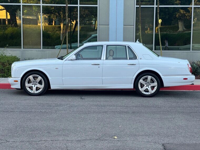 2005 Bentley Arnage R: $32,000