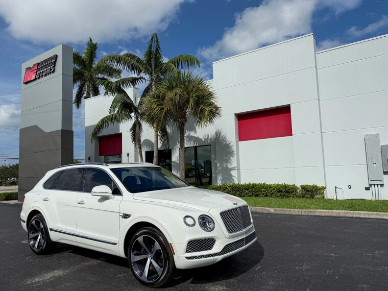 2019 Bentley Bentayga V8: $89,900