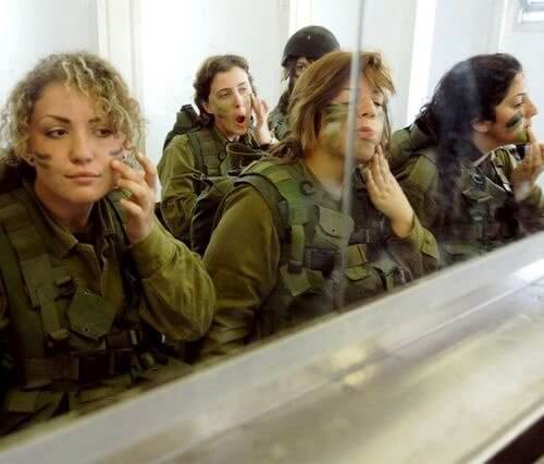 Women on Combat Missions